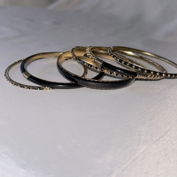 Sophisticated Black and Gold Bangle Set 6 Bracelets - Picture 5 of 6